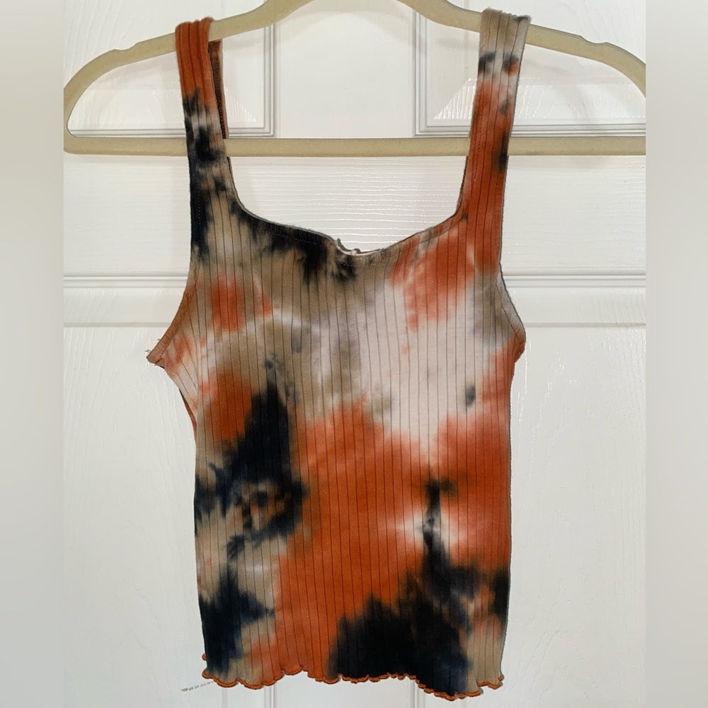 Tie-dyed Ribbed Square Neck Tank - Picture 2 of 2